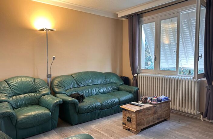 ROANNE Maison individuelle avec sous-sol complet sur terrain clos et arboré — photo 4