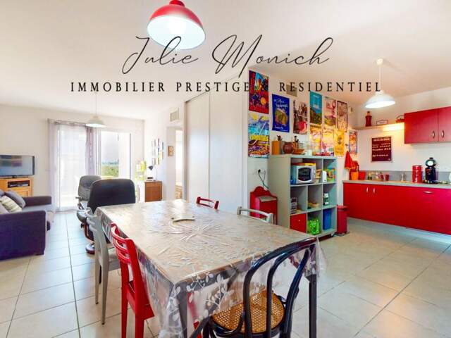 APPARTEMENT T2 AVEC TERRASSE ET GARAGE — photo du bien