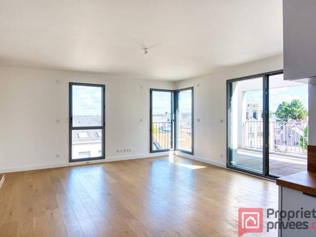 APPARTEMENT DE STANDING . 96 m² .Balcon 13 m² .SECTEUR VIARME / MISÉRICORDE — photo du bien