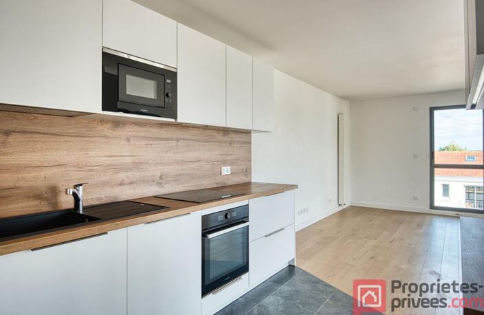 APPARTEMENT DE STANDING ? 96 m² ? Balcon 13 m² ? SECTEUR VIARME / MISÉRICORDE — photo 2