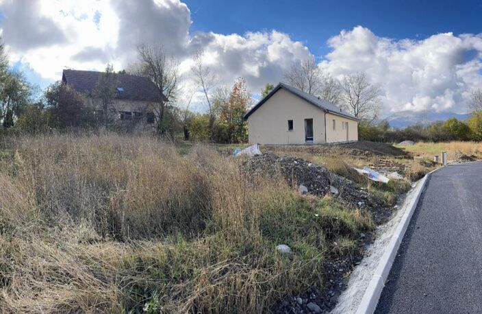 Terrain Forest Saint Julien 563 m2 — photo 3