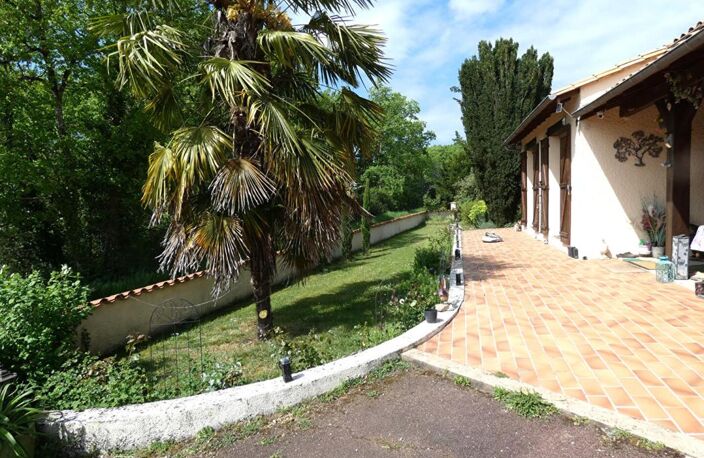 Maison Saint Martial D Albarede 4 pièce(s) 98 m2 — photo 5