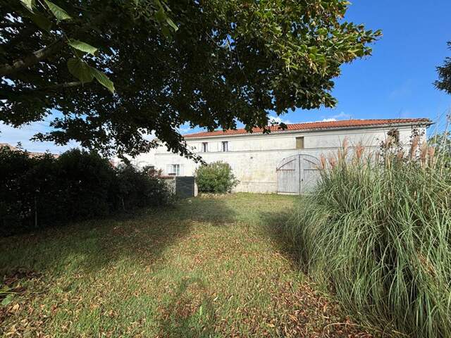 Maison Clam 6 pièce(s) 230 m2 — photo du bien