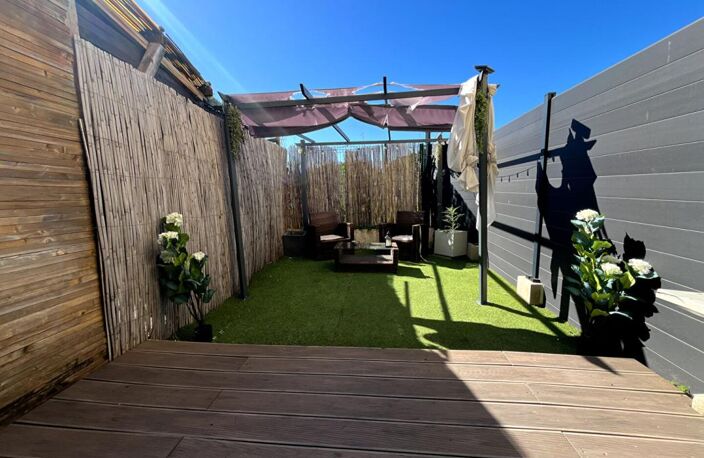 Magnifique appartement studio en rez-de-chaussée avec jardin et une place de stationnement à 200 m de la mer — photo 3