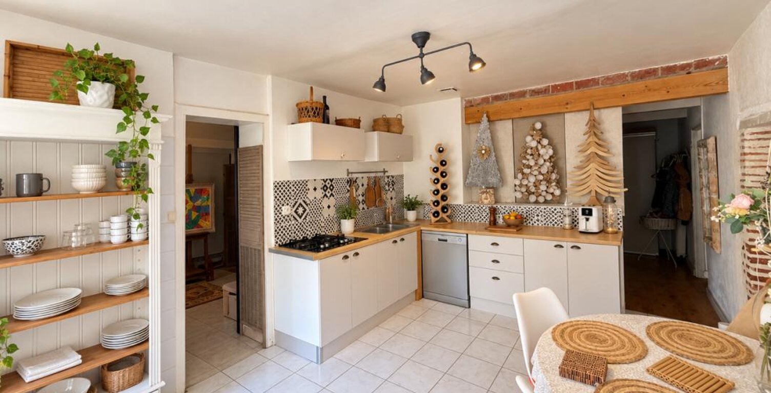 Maison Aire Sur L'adour 5 pièce(s) 120 m2 — photo 1