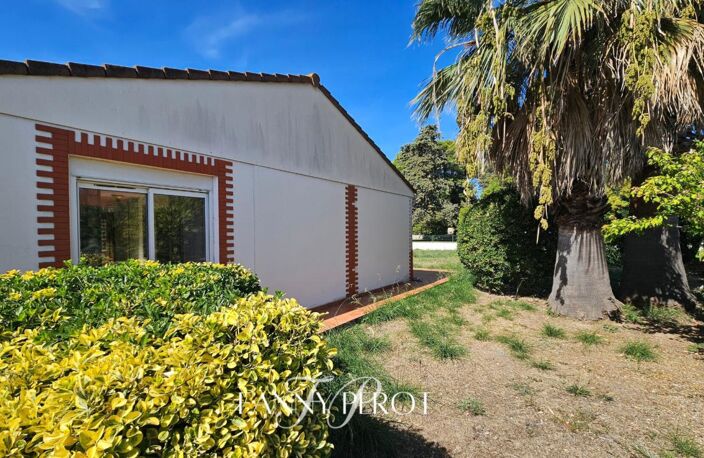 Maison de plain-pied de plus de 100 m² sur parcelle de 609 m² avec garage à Saint-Cyprien — photo 4