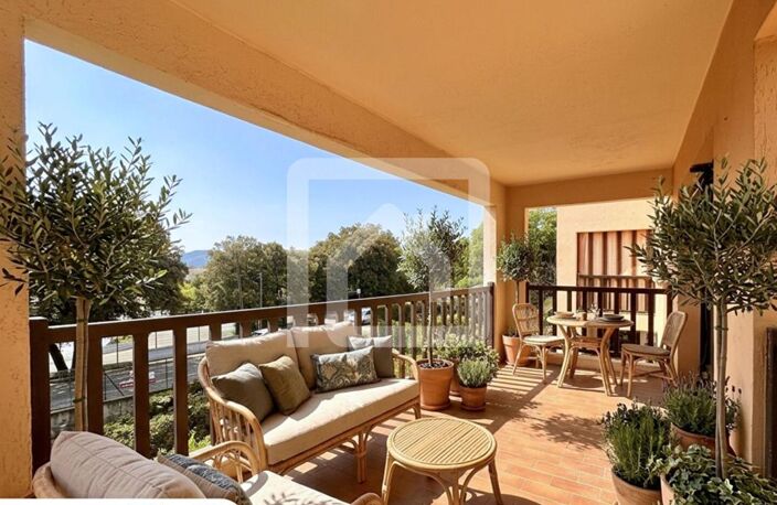 Appartement 3 pièces 41 m2, terrasse, garage, parking privatif, piscine — photo 2