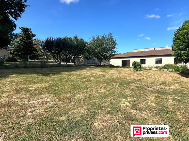 Terrain Saint Bonnet De Mure 525 m2 libre de tout constructeur — photo 1