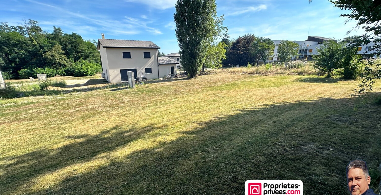 Terrain viabilisé Saint Bonnet De Mure 479 m2 libre de tout constructeur — photo 1