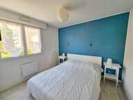 APPARTEMENT T2 SANARY- PROCHE PORT A PIED — photo 4
