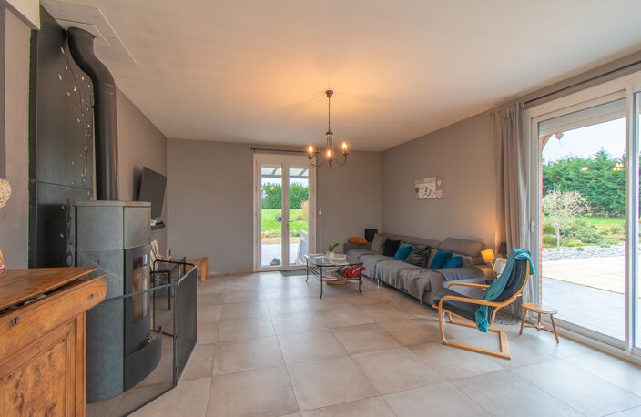 Maison Mereau 10 pièce(s) 286 m2 — photo 3