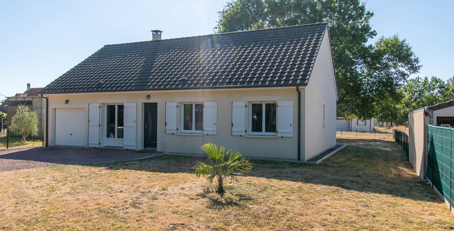 Maison Mereau 4 pièces - 92 m² - — photo 1