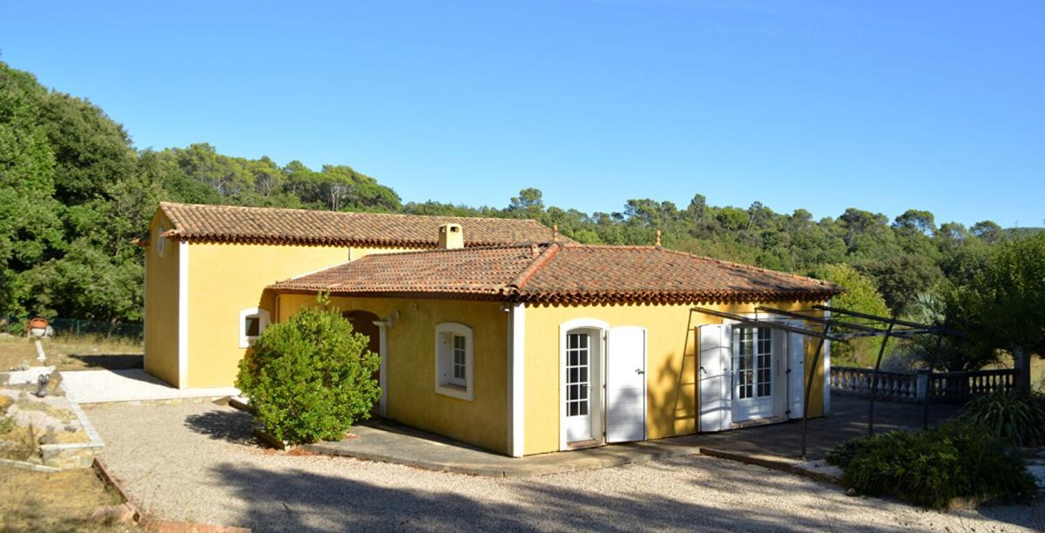 Charmante maison Provençale à 499 500 euros — photo 1