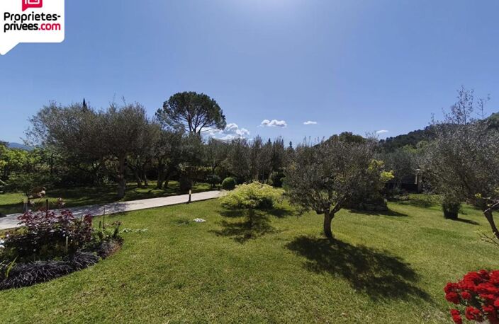 Authentique Villa Provençale de plain pied  - Beaux volumes et vue dégagée — photo 2