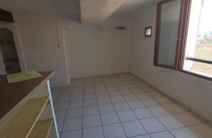 Appartement 43m2 avec chambre indépendante- Centre Historique - 63 000 euros — photo 5