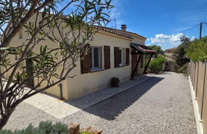 Maison dans un quartier calme et résidentiel — photo 2
