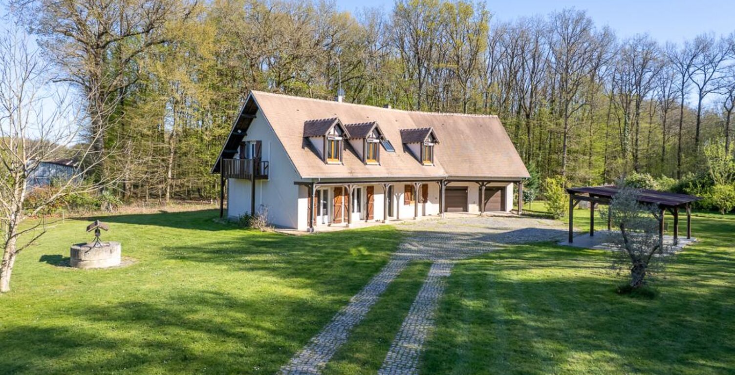 Maison Vignoux Sur Barangeon 5 pièce(s) 142 m2 — photo 1