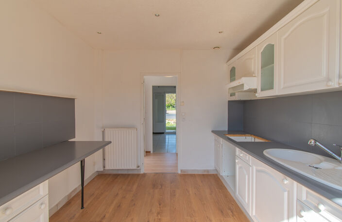 Maison Vierzon 4 pièce(s) 93.5 m2 — photo 4