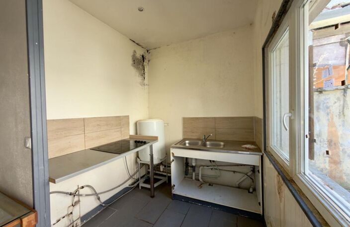 Immeuble Vierzon 2 pièce(s) 60 m2 — photo 2
