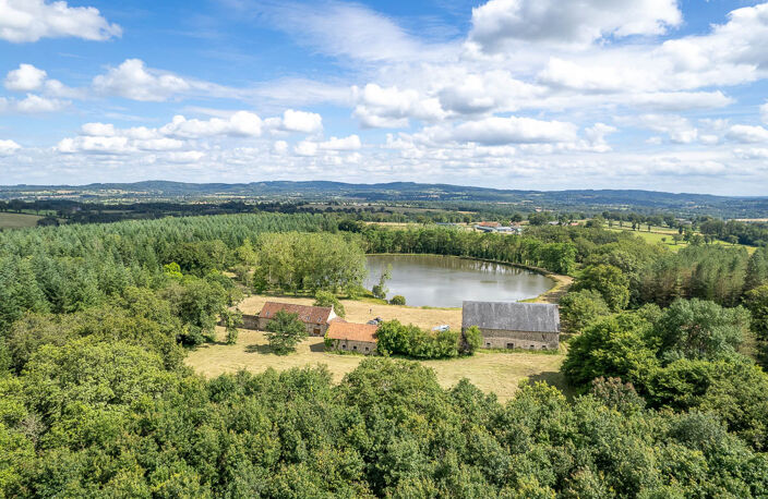 Propriété de loisirs Boussac 6 pièce(s) 232 m2 — photo 5
