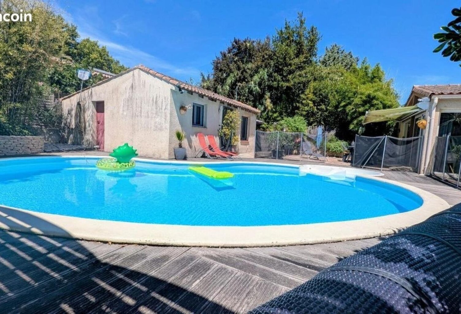 Maison individuelle de plain-pied avec piscine et logement indépendant  Villeneuve-la-Comptal — photo 1