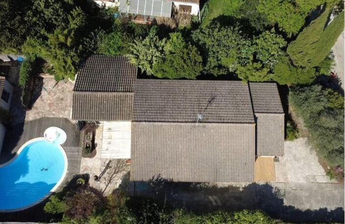 Maison individuelle de plain-pied avec piscine et logement indépendant  Villeneuve-la-Comptal — photo 2