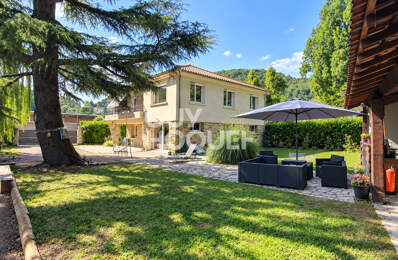 Maison d'exception à Vals les Bains de 190 m²  aux multiples possibilités — photo du bien