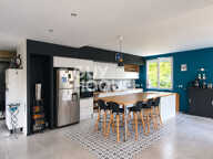 Maison d'exception à Vals les Bains de 190 m²  aux multiples possibilités — photo 2