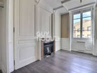 Grand T2 rénové avec charme de l'ancien - Jean Macé — photo 3