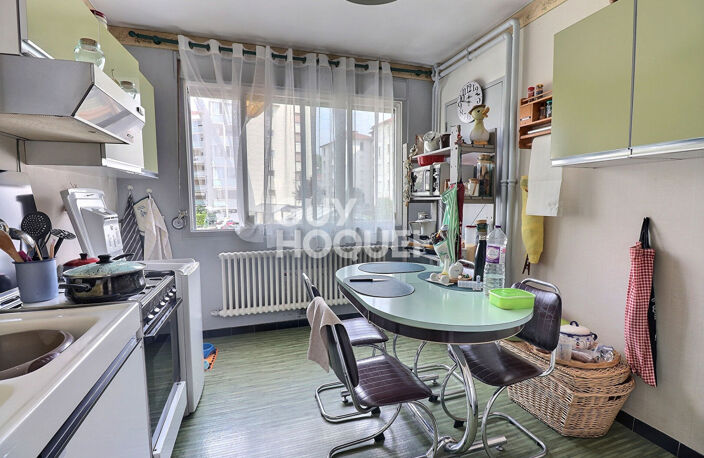 T4 loué secteur Parc des Berges du Rhône — photo 2