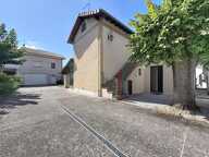 Ensemble immobilier avec fort potentiel — photo 2