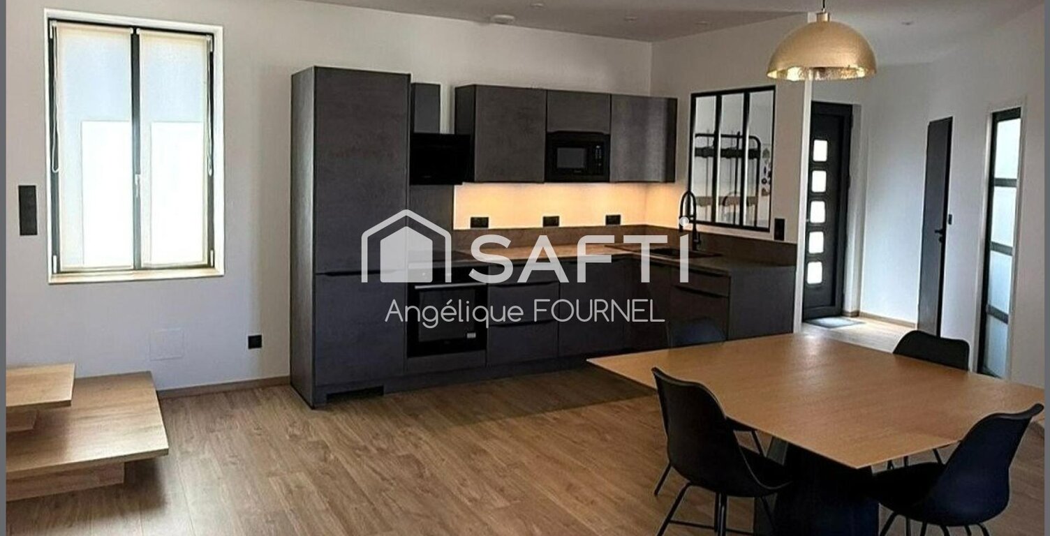 Duplex de 96 m² entièrement rénové avec parking couvert - Centre de Luzinay — photo 1