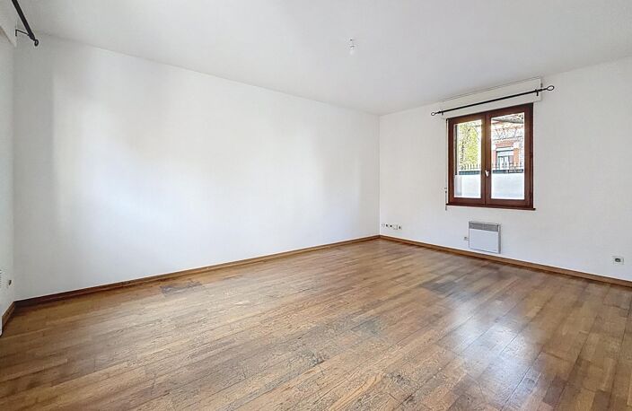 Appartement T2 avec place de parking et cave — photo 2