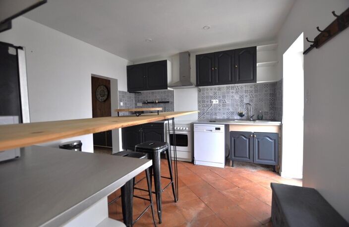 Vente maison 4 pièces 84 m² Targon (33760) — photo 2