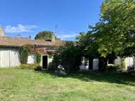 MAISON STYLE LONGERE ST ESTEPHE GRAND TERRAIN GARAGE — photo 2