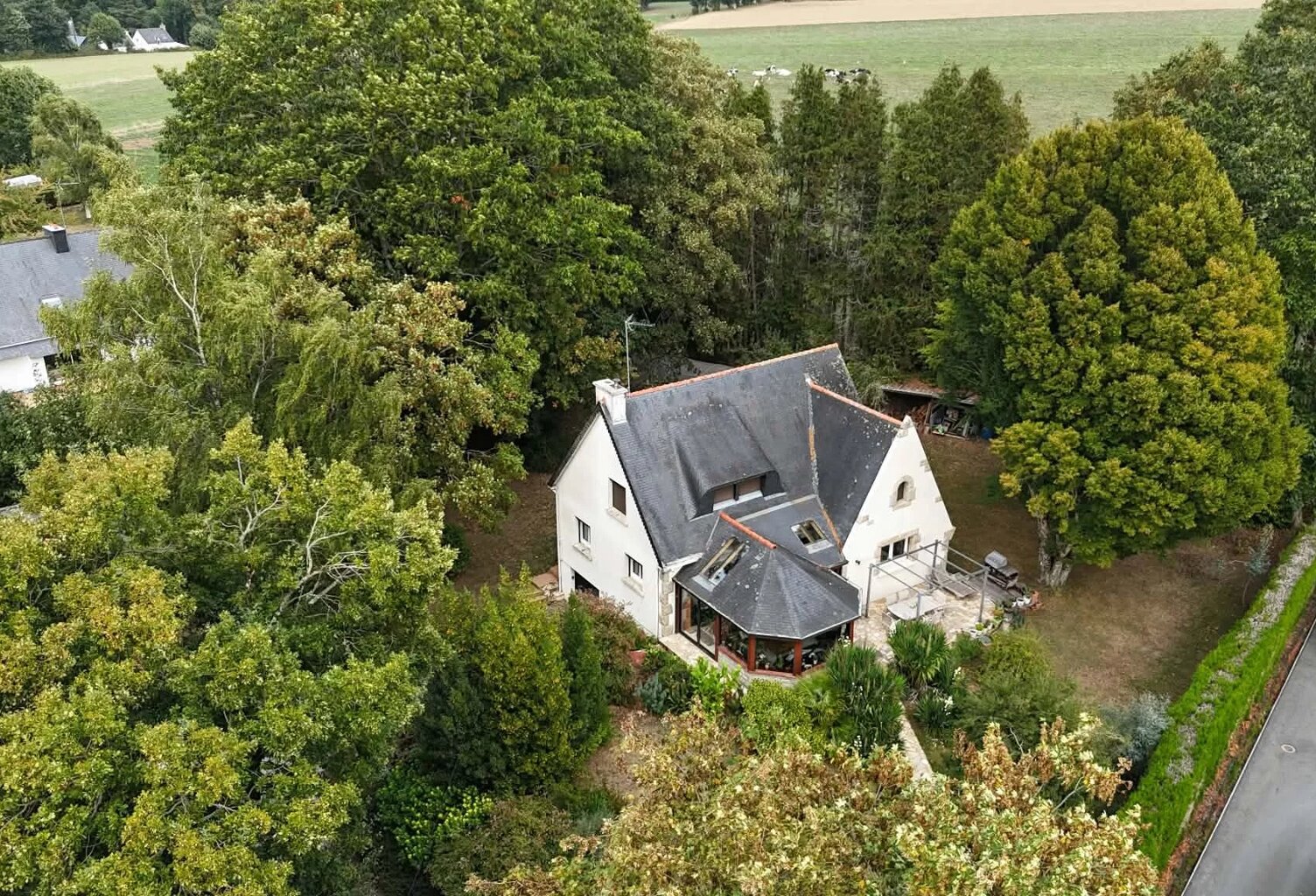 MAISON FAMILIALE À PROXIMITÉ DE PONTIVY — photo 1