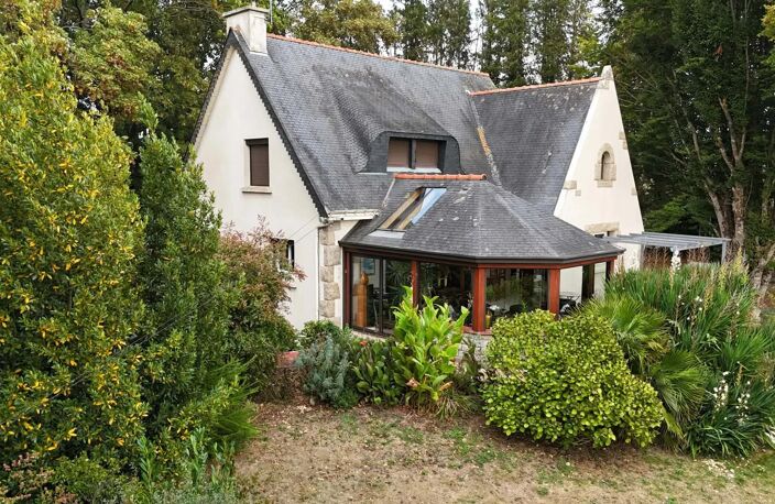 MAISON FAMILIALE À PROXIMITÉ DE PONTIVY — photo 2