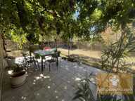 En exclusivité dans notre agence – Charmante maison rénovée avec terrasse et jardin — photo 2