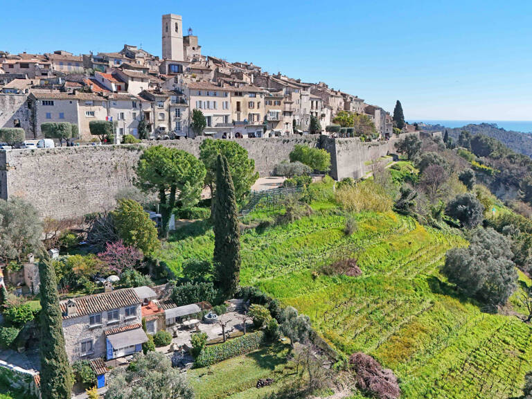 Exclusivité - Exceptionnelle villa au pied des remparts de S — photo 1