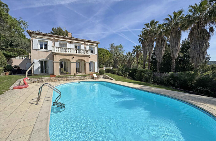 Villa de 222 m2 située au calme avec vue dégagée jusqu'à la — photo 5