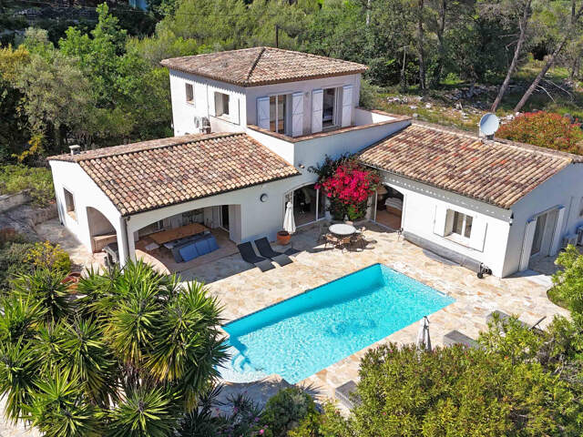 Tourrettes sur Loup - Villa de 200 m2 avec piscine — photo du bien