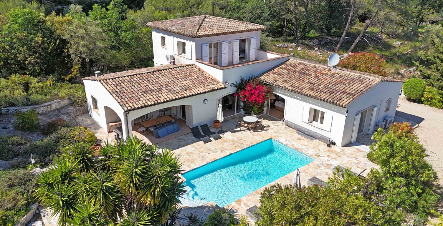 Tourrettes sur Loup - Villa de 200 m2 avec piscine — photo 1
