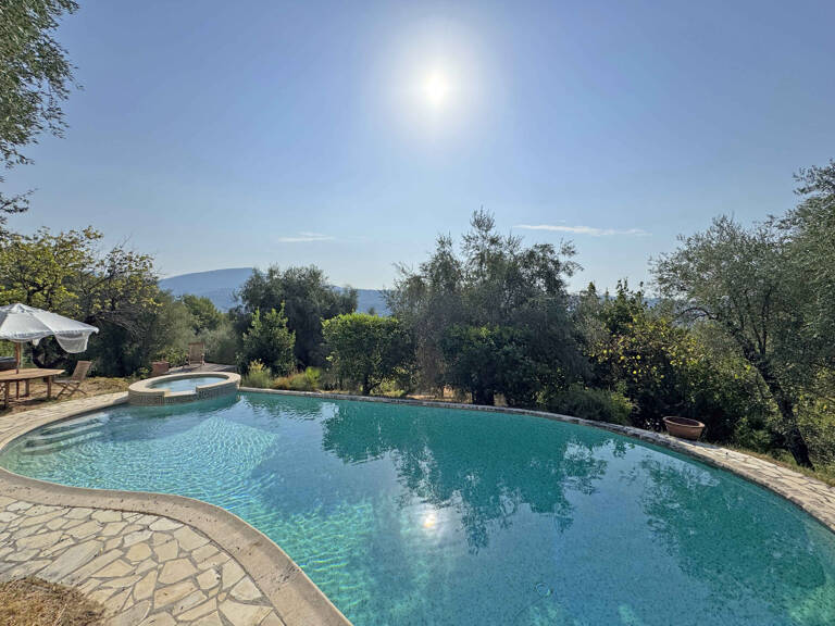 EXCLUSIVITE St JEANNET - Villa de 160 m2 avec piscine et vue — photo 1