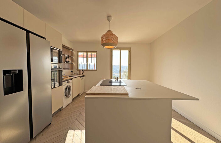 EXCLUSIVITE St JEANNET - Villa de 160 m2 avec piscine et vue — photo 4