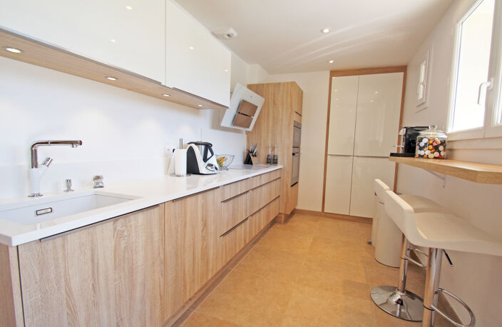 Villa plain-pied de 140 m2 - Tourrettes-sur-Loup — photo 5