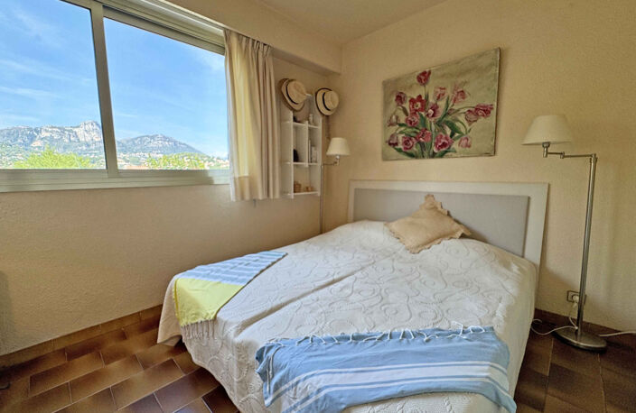 Vence - Appartement de 2 pièces avec terrasse, résidence ave — photo 5