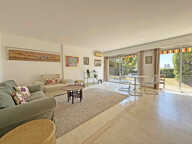 Vence - Appartement 2P de 58 m2 avec jardin privatif 220 m2 — photo 2