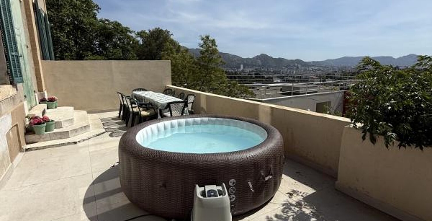 Duplex T3/4 aperçu mer et montagne - Terrasse, Jacuzzi - Marseille 12e — photo 1