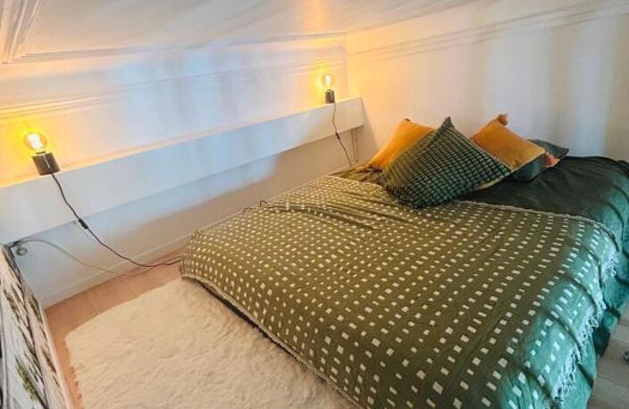 1er/4eme Marseille Appartement T2 meublé décoré loué 730€/mois — photo 4