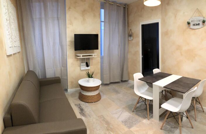 Appartement Type 2 décoré meublé — photo 2